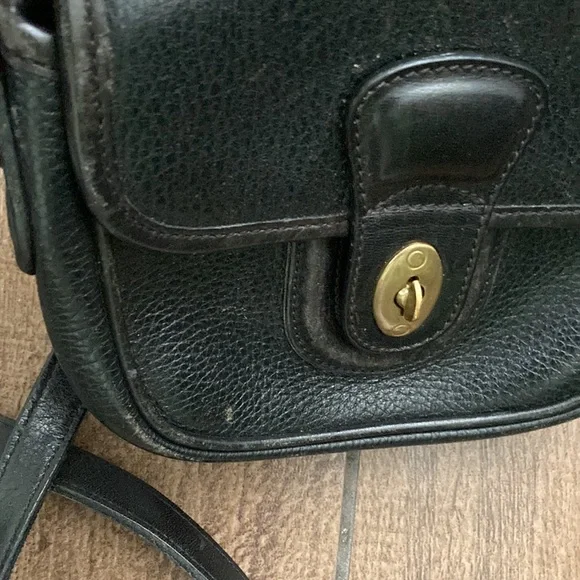 Coach - Black Leather Coach Bag - Picture 4 of 7